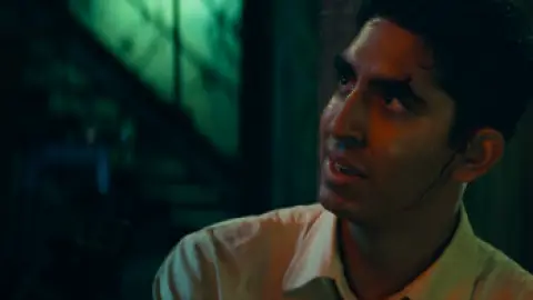 Download Chappie 2015 Hindi HDRip Full Movie