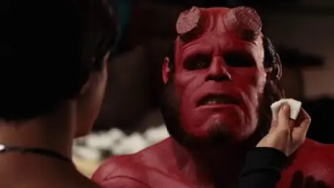 Hellboy.II.The.Golden.Army.2008.01_05_49_15.th.jpg