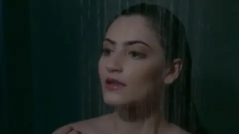 Vlcsnap.mkv-frame129162.th.jpg