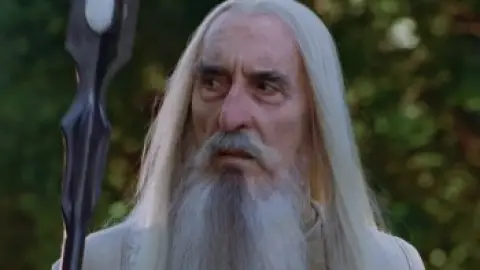 The-Lord-of-the-Rings-The-Fellowship-of-the-Ring-2001-00_47_32_09.th.jpg