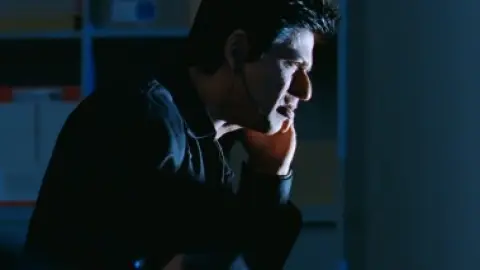 Don.2.2011.1080p.BluRay.5.1.ESub.x264-HDHub4u.Tv.mkv.0006.md.jpg