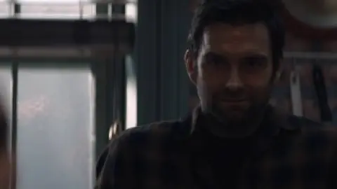 CobWeb.2023.1080p.BluRay.Hindi.ORG.2.0-English.5.1.ESub.x264-HDHub4u.Tv.mkv.0003.th.jpg