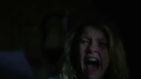 Annabelle.Creation.2017.00_49_22_08.th.jpg