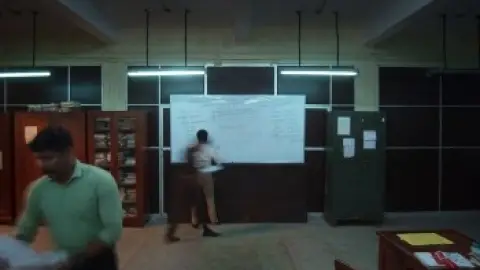 Kannur.Squad.2023.720p.Hindi.WEB-DL.5.1.ESub.x264-HDHub4u.Tv.mkv.0002.th.jpg
