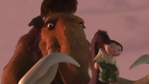 Ice.Age.2002.00_36_31_11.th.jpg