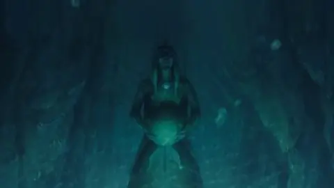 The.Witcher.Sirens.of.the.Deep.2025.00_47_17_14.th.jpg