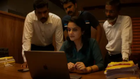 vlcsnap-2025-10-04-18h32m06s518.th.png