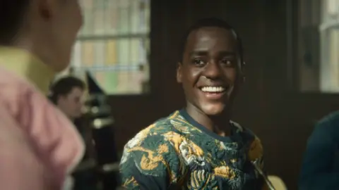 vlcsnap-2021-07-11-06h07m31s535.md.png