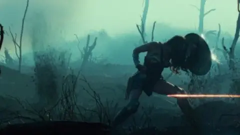 Download Wonder Woman (2017) Hindi Dubbed BluRay Full Movie