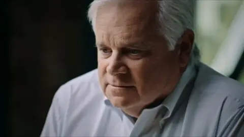Poisoned.The.Dirty.Truth.About.Your.Food.2023.1080p.WEB-DL.Hindi.AAC.5.1-English.ESub.x264-HDHub4u.Tv.mkv.0009.md.jpg