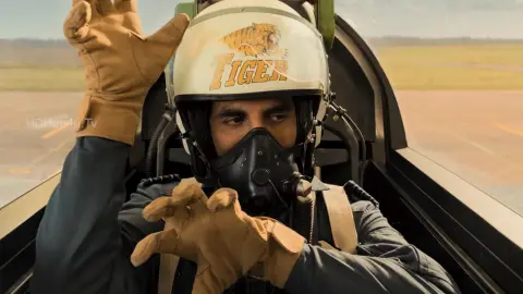 Download Sky Force 2025 Hindi HDRip Full Movie