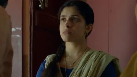 Journey.Of.Love.18.2023.1080p.WEB-DL.2.0.ESub.x264-HDHub4u.Tv.mkv.0009.th.jpg
