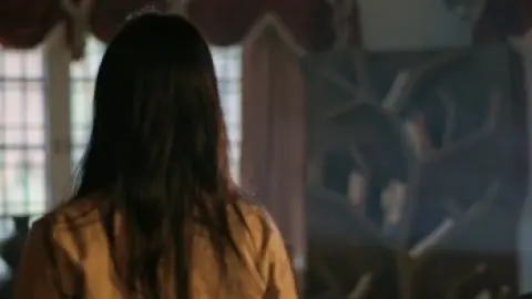 The.Y.2023.1080p.WEB-DL.5.1.ESub.x264-HDHub4u.Tv.mkv.0000.th.jpg
