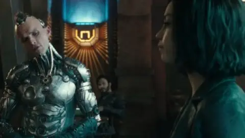 Alita.Battle.Angel.2019.00_59_27_05.th.jpg