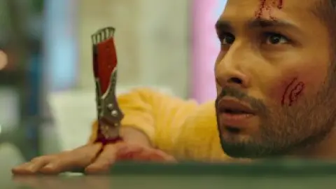 Download Yudhra 2024 Hindi HDRip Full Movie