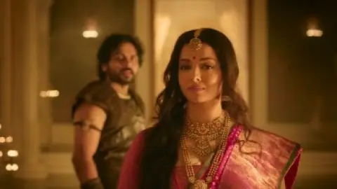Download Ponniyin Selvan 2022 Hindi Dubbed HDRip Full Movie