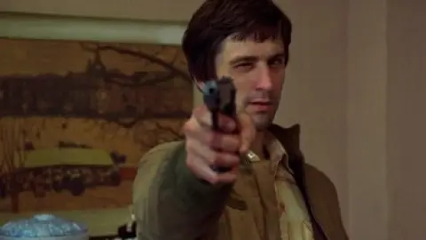 Download Taxi Driver 1976 Hindi Dubbed BluRay Full Movie