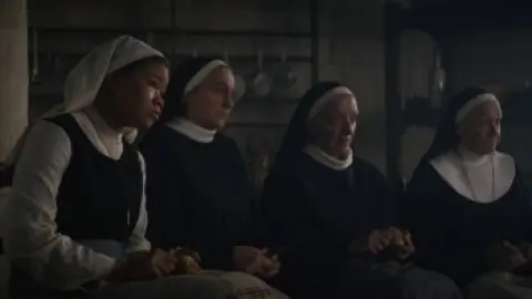The.Nun.II.2023.1080p.WEB-DL.Hindi.5.1-English.ESub.x264-HDHub4u.Tv.mkv.0000.th.jpg