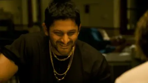 Vlcsnap.mkv-frame189248.th.jpg