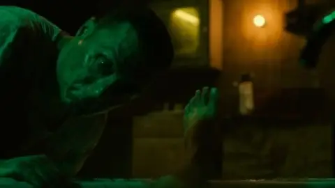 Iraivan.Hindi.2023.720p.Hindi.WEB-DL.5.1.ESub.x264-HDHub4u.Tv.mkv.0000.th.jpg
