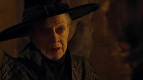 Harry-Potter-and-the-Goblet-of-Fire-2005-01_16_18_03.th.jpg