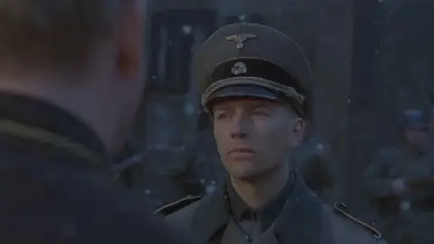 Dominion.Prequel.to.The.Exorcist.2005.01_41_26_11.th.jpg