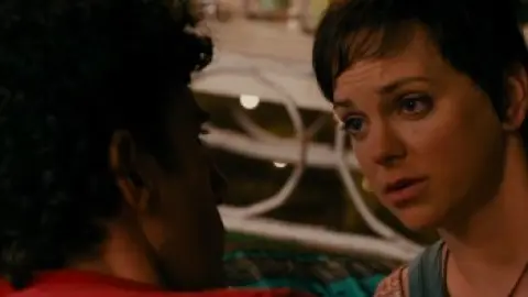 The.Dictator.2012.01_11_37_04.th.jpg