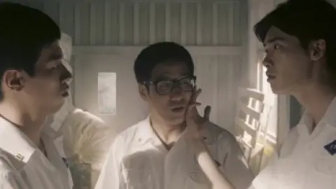 Hot.Young.Bloods.2014-00_04_11_22.th.jpg