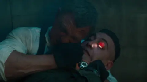 vlcsnap-2022-02-19-01h23m16s268.th.png