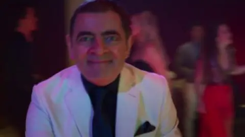 Johnny-English-Strikes-Again-2018-00_42_47_04.th.jpg