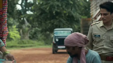 Kaalkoot.S01.E02.Hindi.1080p.WEB-DL.5.1.ESub.x264-HDHub4u.Tv.mkv.0006.md.jpg