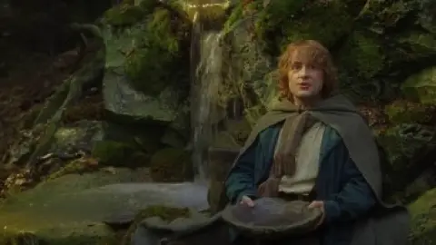 The-Lord-of-the-Rings-The-Two-Towers-2002-01_08_39_20.th.jpg