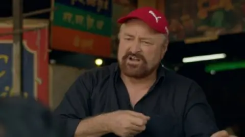 Vlcsnap.mkv-frame116975.th.jpg