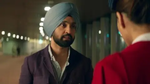 Download Crew (2024) Hindi HDRip Full Movie