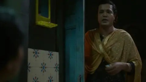Taali.S01E04.720p.WEB-DL.5.1.ESub.x264-HDHub4u.Tv.mkv.0004.md.jpg