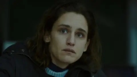 Public.Disorder.S01.00_29_36_13.th.jpg