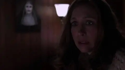 The.Conjuring.2.2016.00_46_51_11.th.jpg