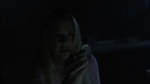 Annabelle.Comes.Home.2019.01_14_15_19.th.jpg