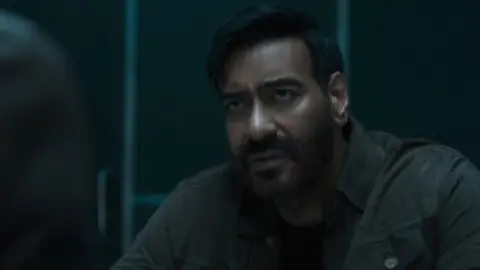 Download Rudra The Edge of Darkness Season 1 Hindi HDRip ALL Episodes