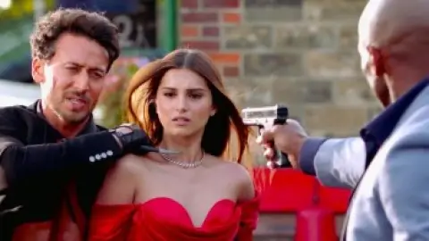 Download HeroPanti 2 2022 Hindi HDRip Full Movie