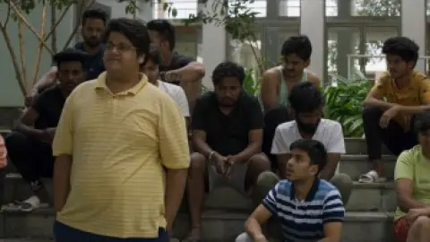 Hostel.Daze.S02.E03.Hindi.1080p.WEB-DL.5.1.ESub.x264-HDHub4u.Tv.mkv.0000.th.jpg