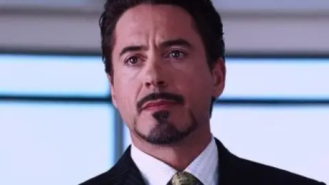 Iron.Man.1.2008.01_57_12_09.th.jpg