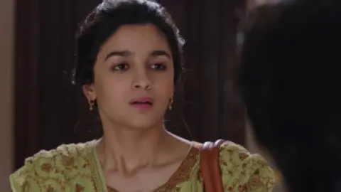 Raazi-2018-01_30_56_18.th.jpg