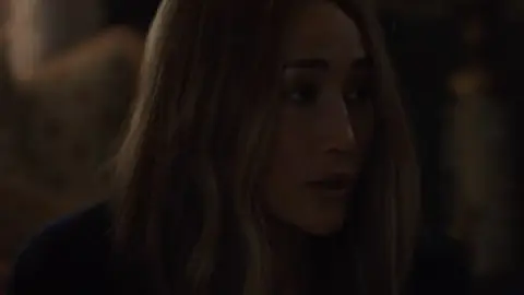 Fear.the.Night.2023.1080p.WEB-DL.Hindi.ORG-English.ESub.x264-HDHub4u.Tv.mkv.0006.th.jpg