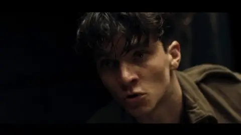 Dunkirk.2017-01_07_01_19.th.jpg