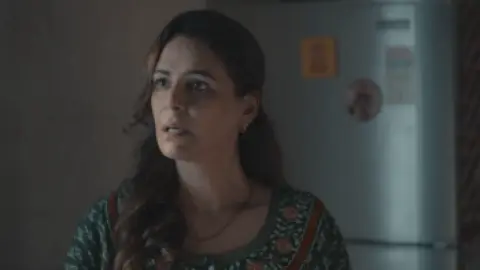 Download Kafas Season 1 Hindi Dubbed HDRip ALL Episodes