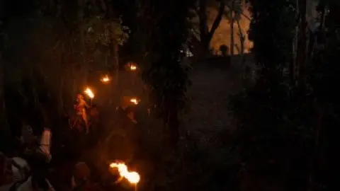 Jigarthanda-DoubleX.2023.1080p.Hindi.WEB-DL.5.1.ESub.x264-HDHub4u.Tv.mkv.0006.th.jpg
