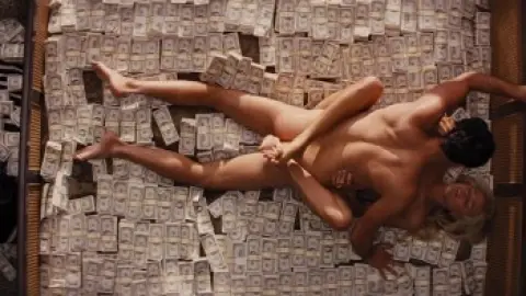 Download The Wolf of Wall Street 2013 Hindi Dubbed HDRip Full Movie
