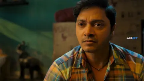 Download Kapkapiii 2025 Hindi HDRip Full Movie