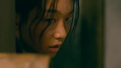 Song.of.the.Bandits.S01E03.Episode.3.1080p.NF.WEB-DL.DUAL.DD5.1.x264-HDHub4u.mkv.0006.th.jpg